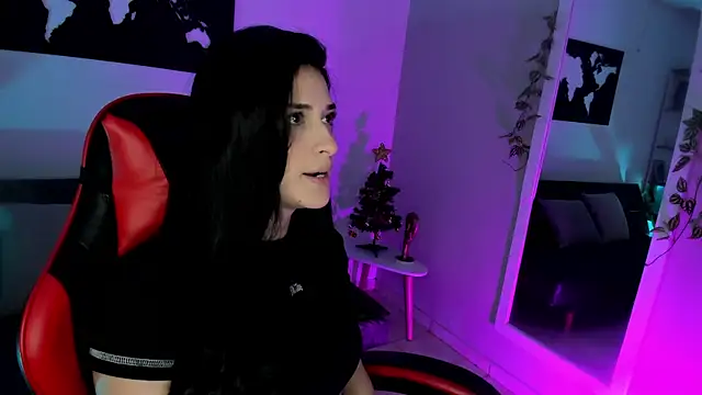 Snapshot of ZoeValencia1 chatting on December 2025 12:00:01 PM ZoeValencia1 online show from December 2025 12:00:01 PM