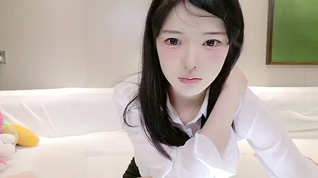 EnEn xiaobao online show from April 2026 01:09:02 PM