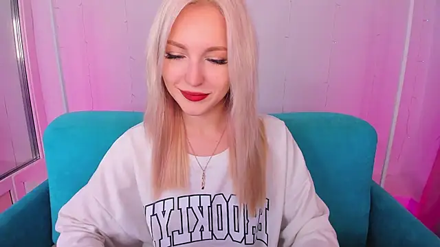 LisaFoxyMe online show from November 2025 01:16:01 AM