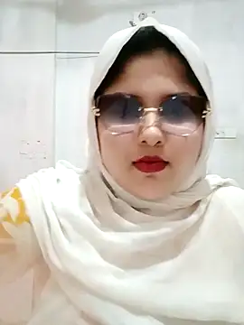 Snapshot of Nusrat-N chatting on June 2026 12:03:02 PM Nusrat-N online show from June 2026 12:03:02 PM