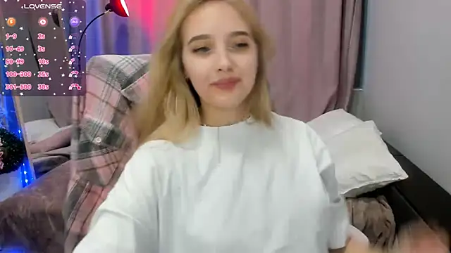 TaisiaHot online show from April 2026 08:12:02 AM