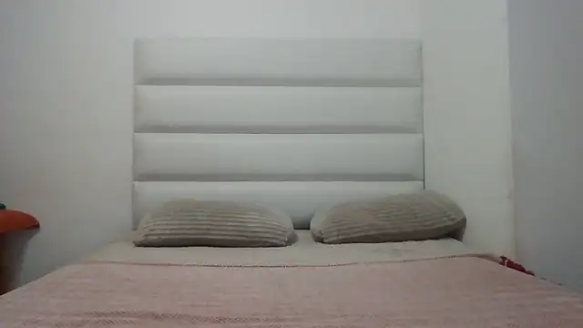 SexyNonnyy online show from April 2026 03:11:01 AM