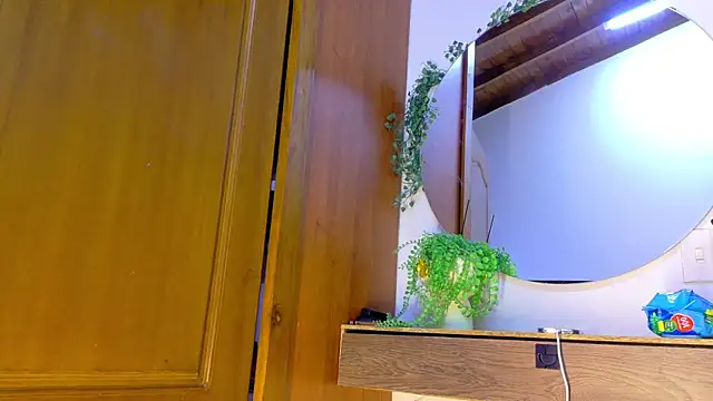 Jennifer Vega1 online show from July 2026 11:52:02 PM