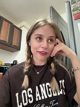 BabyAnais online show from April 2026 02:56:01 PM