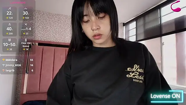 Hanna Lee   online show from April 2026 09:05:01 PM