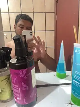 alanjordan100 online show from April 2026 06:58:02 AM