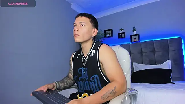 Thomas moon online show from April 2026 11:55:02 AM