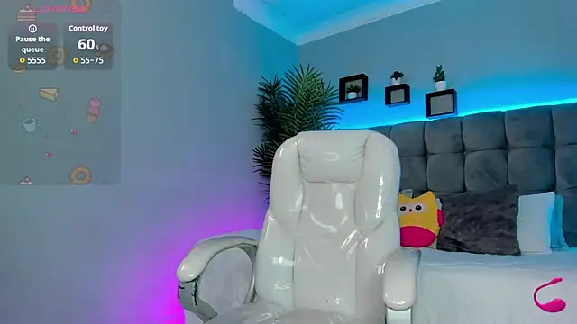 Thomas moon online show from June 2026 02:33:01 PM