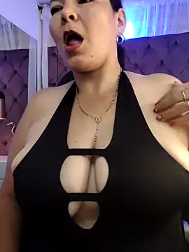 Sussan   online show from October 2025 11:51:02 AM