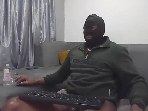 GigoloSandton online show from April 2026 11:43:01 PM