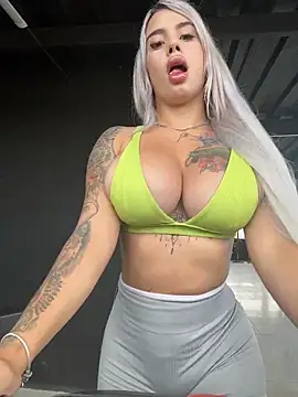 YouCandiSumisa online show from March 2026 07:18:02 PM