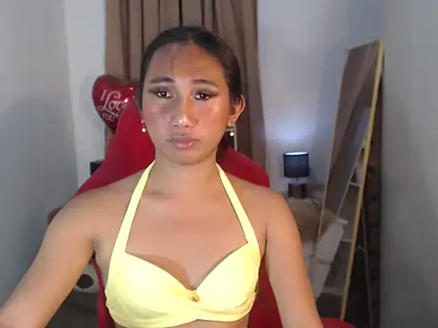 JuicyliciousBabe online show from May 2026 06:35:02 PM
