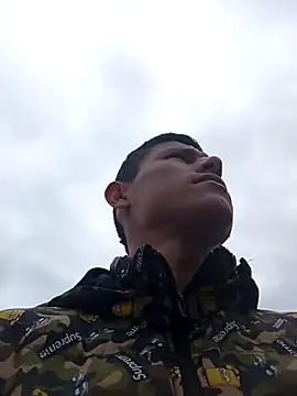 pajarics online show from September 2025 01:33:02 PM