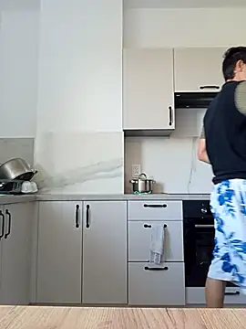 pajarics online show from October 2025 10:37:02 AM