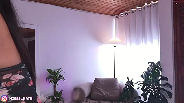 Nathaliakyte online show from April 2026 09:23:01 PM