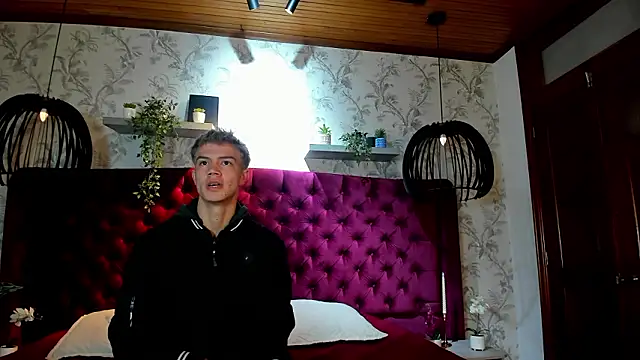 nicktorn online show from February 2026 12:09:02 PM