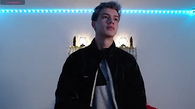 nicktorn online show from March 2026 12:32:01 PM