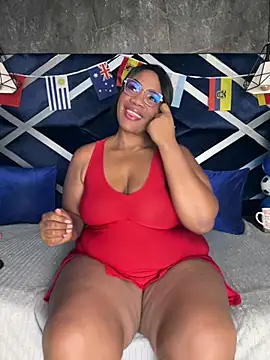 Snapshot of aranzzalatin chatting on June 2026 12:26:01 PM aranzzalatin online show from June 2026 12:26:01 PM