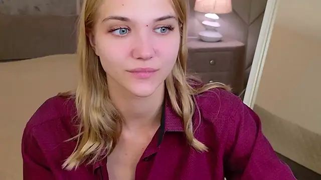 4example Chloe online show from July 2026 06:05:01 AM