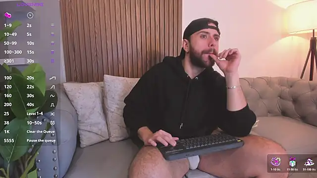 Maximo Wolff online show from April 2026 09:03:02 AM