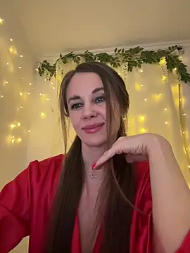 LucieMack online show from April 2026 06:24:02 PM