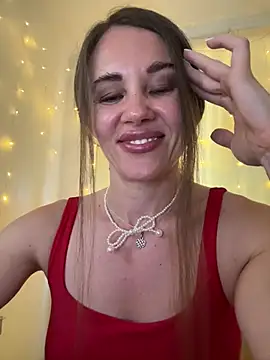 Snapshot of LucieMack chatting on July 2026 03:36:02 PM LucieMack online show from July 2026 03:36:02 PM
