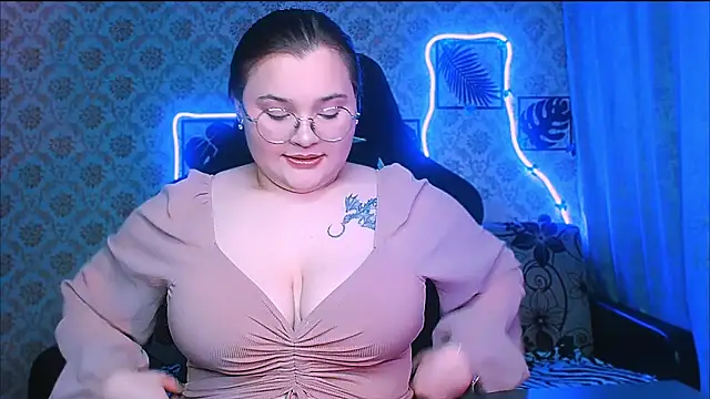 InLoveWithLife26 online show from March 2026 07:20:02 PM