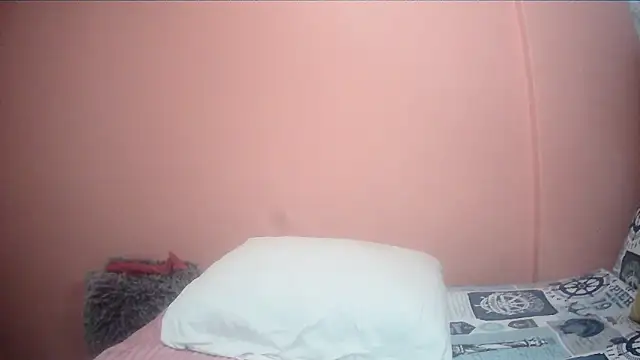 HUGEASSXXXXX online show from December 2025 03:04:02 AM