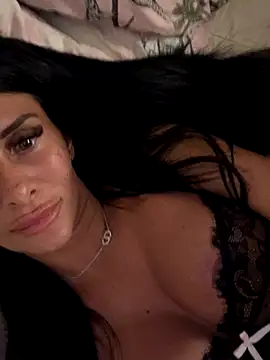 AriannaIsabellax online show from October 2025 10:06:02 PM