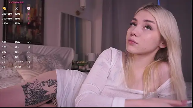 LilianBenskin online show from December 2025 06:31:02 AM