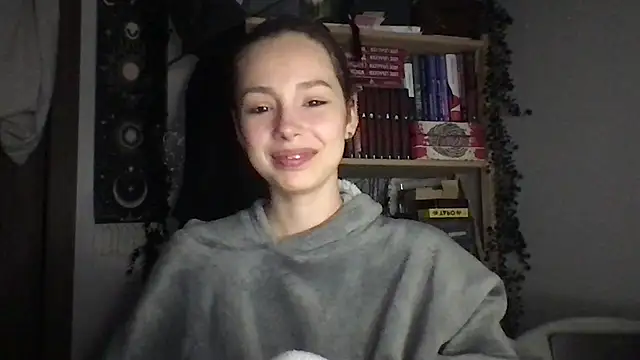 Yuna5343 online show from April 2026 09:39:33 PM