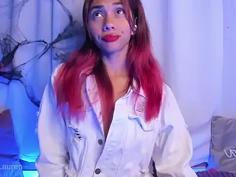 Laurenn 2 online show from October 2025 04:20:02 AM