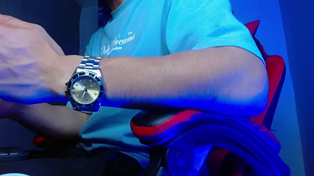 alexgiraldo   online show from May 2026 01:44:02 AM