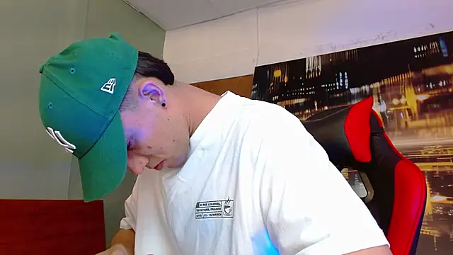 alexgiraldo   online show from June 2026 02:45:01 PM
