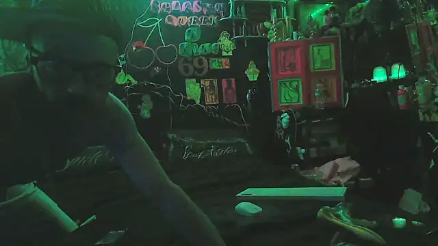 Splash Queen420 online show from April 2026 10:56:01 AM