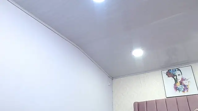 AriannaAdames online show from April 2026 12:35:02 PM