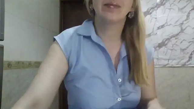 MiyaHottie online show from May 2026 05:12:01 AM