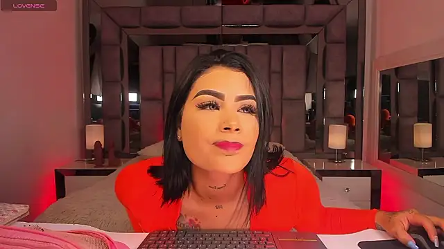 MaddyGray  online show from February 2026 07:09:01 PM