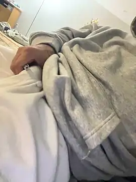 Bbrn69official online show from December 2025 04:21:01 AM