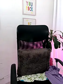 kim7  online show from March 2026 02:47:02 PM