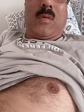 moonflower25 online show from April 2026 12:06:02 PM