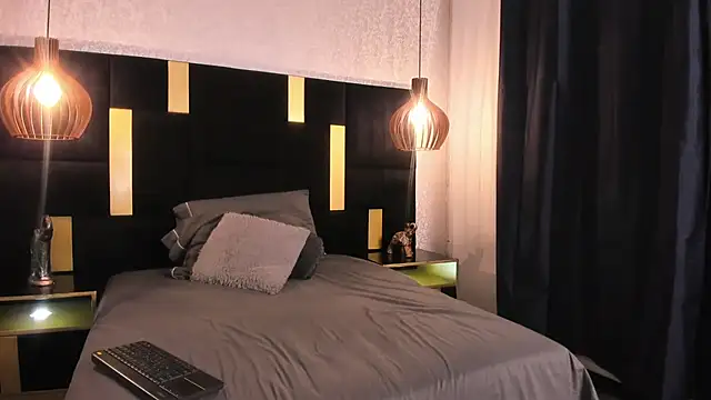 Lucio  Fox online show from April 2026 11:50:02 AM