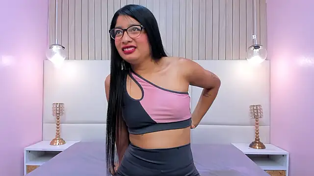 Snapshot of MelanyWayne_ chatting on March 2026 06:58:01 PM MelanyWayne online show from March 2026 06:58:01 PM