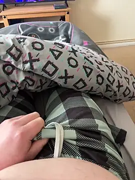 Tornado2007 online show from April 2026 02:44:01 PM