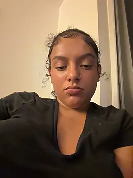 Snapshot of allybluee777 chatting on June 2026 03:42:02 AM allybluee777 online show from June 2026 03:42:02 AM