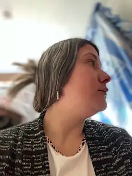 Snapshot of Abby-LS chatting on October 2025 05:13:02 PM Abby-LS online show from October 2025 05:13:02 PM