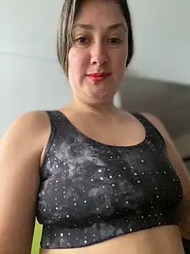 Snapshot of Abby-LS chatting on November 2025 12:04:01 PM Abby-LS online show from November 2025 12:04:01 PM