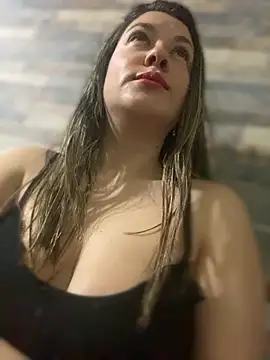 Snapshot of Abby-LS chatting on November 2025 11:18:02 AM Abby-LS online show from November 2025 11:18:02 AM