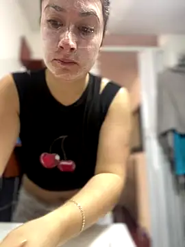 Snapshot of Abby-LS chatting on November 2025 02:08:01 PM Abby-LS online show from November 2025 02:08:01 PM