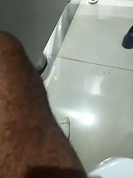 hotboy43339 online show from September 2025 01:21:01 AM